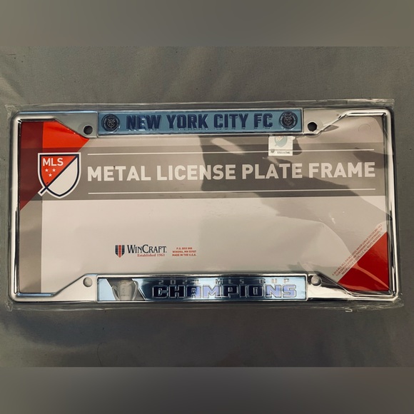 Wincraft Other - MLS METAL LICENSE PLATE FRAME NEW YORK CITY FV